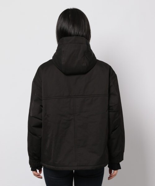 PAGEBOY（ページボーイ）の「ライトナカワタフードブルゾン（ジャケット/アウター・ブラック/オリーブ）」の11枚目の写真