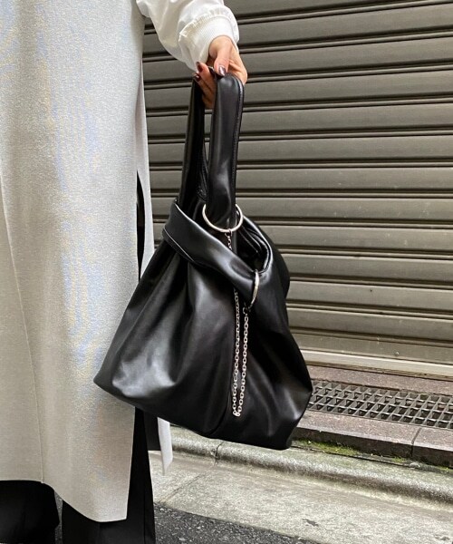 PAGEBOY（ページボーイ）の「ショッパートートバッグ（バッグ・オフホワイト/ブラック）」の8枚目の写真