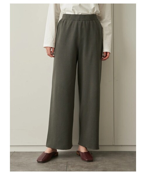 AMERICAN HOLIC（アメリカンホリック）の「総針ニットワイドパンツ（パンツ・チャコールグレー/ライトベージュ・M/L）」の20枚目の写真