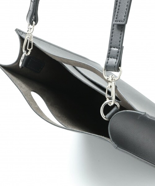 RAGEBLUE(レイジブルー)の「<ユニセックスでオススメ!>ミニレコードショルダーバッグ(バッグ・クロコ/ブラック/シルバー/ベージュ/パイソン)」の18枚目の写真