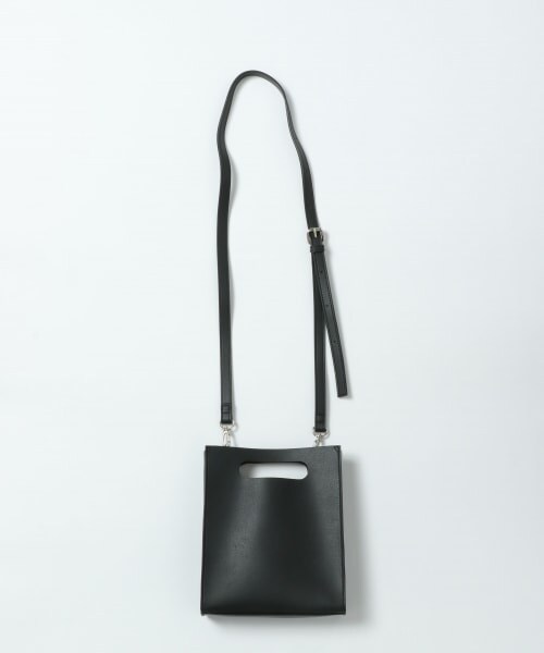 RAGEBLUE(レイジブルー)の「<ユニセックスでオススメ!>ミニレコードショルダーバッグ(バッグ・クロコ/ブラック/シルバー/ベージュ/パイソン)」の11枚目の写真