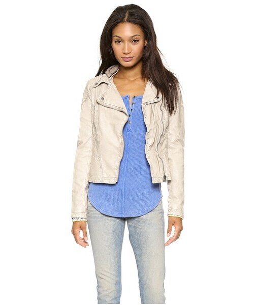 FREE PEOPLE(フリーピープル)の「Free People Vegan Leather Hooded Moto Jacket(ライダースジャケット・Black/Light Grey・4/10/2/12/8/0/6)」の8枚目の写真