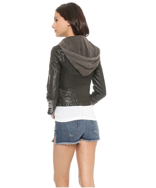FREE PEOPLE(フリーピープル)の「Free People Vegan Leather Hooded Moto Jacket(ライダースジャケット・Black/Light Grey・4/10/2/12/8/0/6)」の10枚目の写真