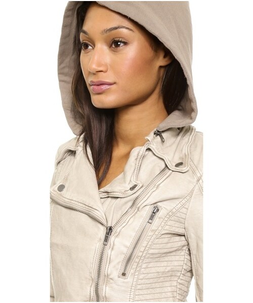 FREE PEOPLE(フリーピープル)の「Free People Vegan Leather Hooded Moto Jacket(ライダースジャケット・Black/Light Grey・4/10/2/12/8/0/6)」の7枚目の写真