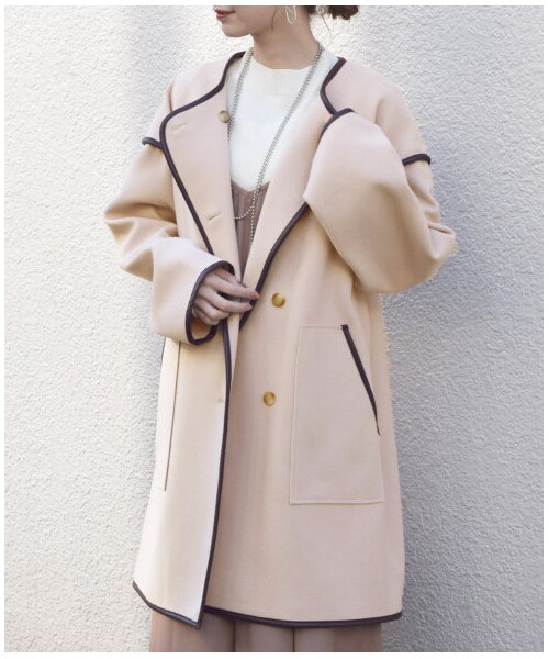 w closet（ダブルクローゼット）の「パイピングノーカラーショート