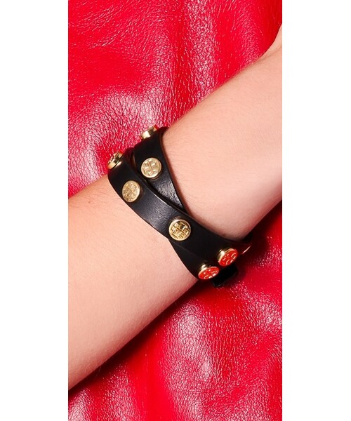 TORY BURCH（トリーバーチ）の「Tory Burch Double Wrap Logo Bracelet（ブレスレット・Black・One Size）」の3枚目の写真