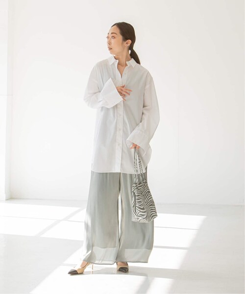 Noble（ノーブル）の「《予約》ショルダーバッグ(ゼブラ)◆（バッグ・グレー/フリー/在庫あり）」の2枚目の写真