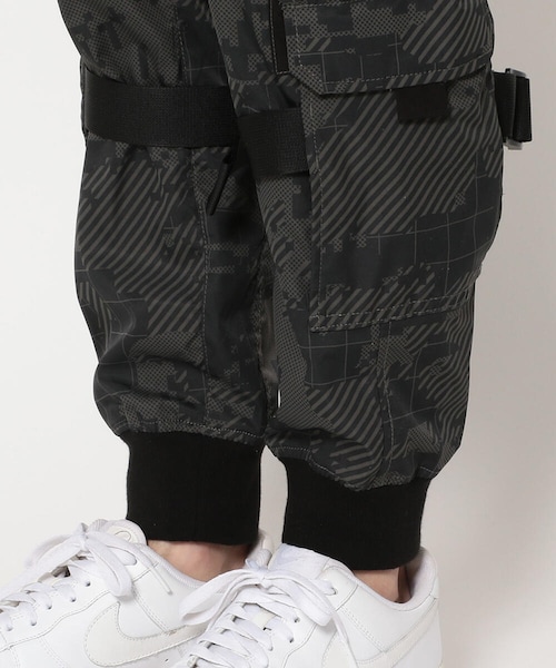 AVIREX(アヴィレックス)の「マルチ ファンクショナルパンツ/MULTIFUNCTIONAL PANTS(パンツ・メンズ・CHARCOL/CAMO/TAN/CAMO・M, L, XL, XXL)」の9枚目の写真