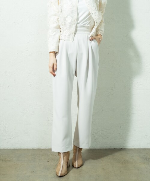 mystic（ミスティック）の「フリルタックコクーンパンツ（その他パンツ・レディース・アイボリー/グレー/ブラック・1/2）」の2枚目の写真