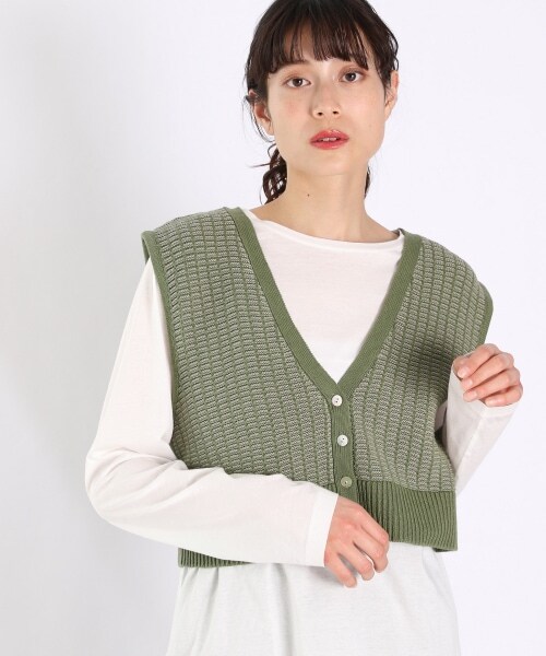 LOWRYS FARM（ローリーズファーム）の「２ＷＡＹニットビスチェ（トップス・ブラック/レッド/ベージュ/グリーン）」の4枚目の写真