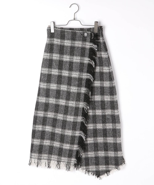 PAGEBOY（ページボーイ）の「ウールチェックラップスカート（スカート・オフホワイト/ブラック）」の2枚目の写真