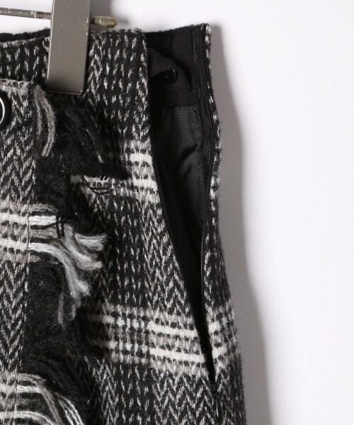 PAGEBOY（ページボーイ）の「ウールチェックラップスカート（スカート・オフホワイト/ブラック）」の8枚目の写真
