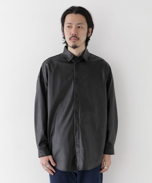 URBAN RESEARCH Sonny Label(アーバンリサーチサニーレーベル)の「ヴィーガンレザーシャツ(その他・メンズ・ベージュ/ブラック・FREE)」の6枚目の写真