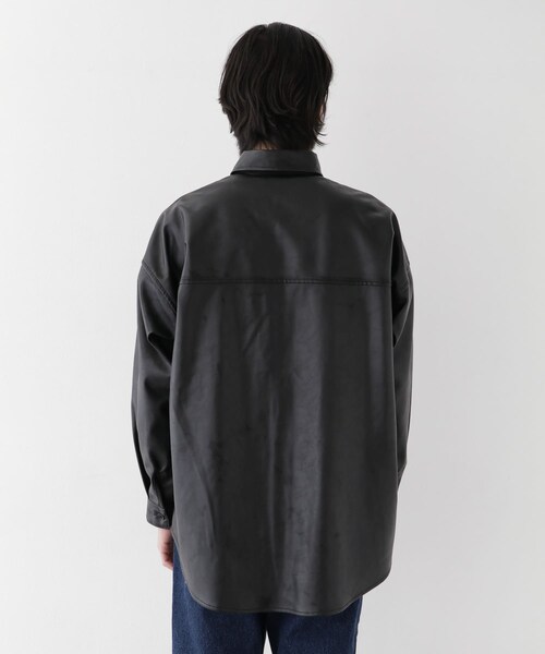 URBAN RESEARCH Sonny Label(アーバンリサーチサニーレーベル)の「ヴィーガンレザーシャツ(その他・メンズ・ベージュ/ブラック・FREE)」の8枚目の写真