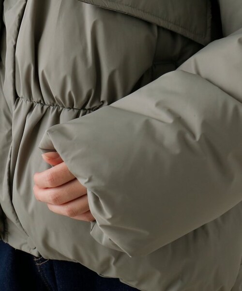 frames RAY CASSIN（フレームスレイカズン）の「フラップポケットオーバーサイズダウン（ジャケット/アウター・レディース・黒/カーキ/ベージュ・FREE）」の14枚目の写真