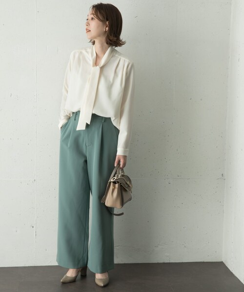 URBAN RESEARCH ROSSO WOMEN（アーバンリサーチ ロッソ）の「V