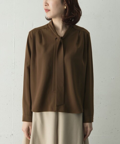 URBAN RESEARCH ROSSO WOMEN（アーバンリサーチ ロッソ）の「V