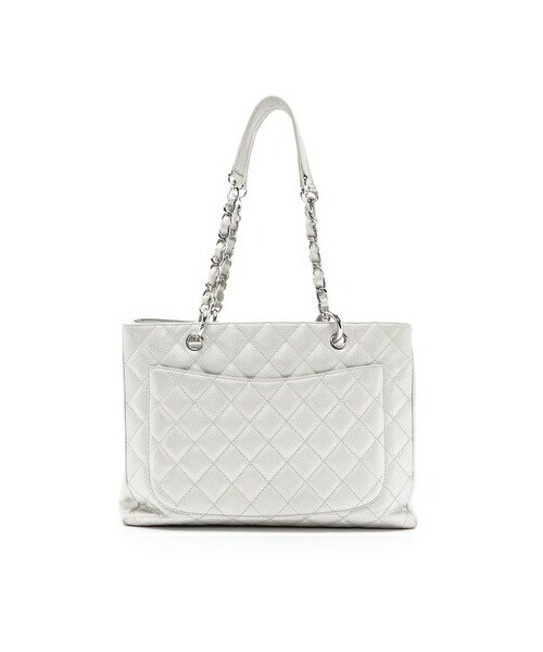 WGACA（ワッツ ゴーアラウンドカムズアラウンド）の「What Goes Around Comes Around Vintage Chanel Metallic Caviar Bag（トートバッグ・Silver・One Size）」の3枚目の写真