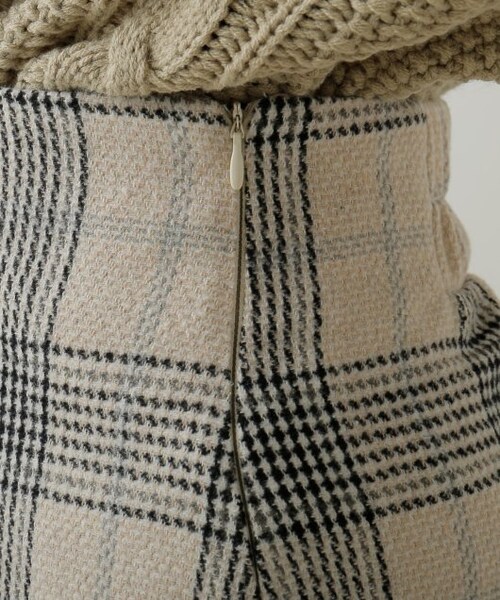 frames RAY CASSIN（フレームスレイカズン）の「BIGチェックAラインスカート（スカート・レディース・ベージュ/ブラウン/オフ白・FREE）」の11枚目の写真