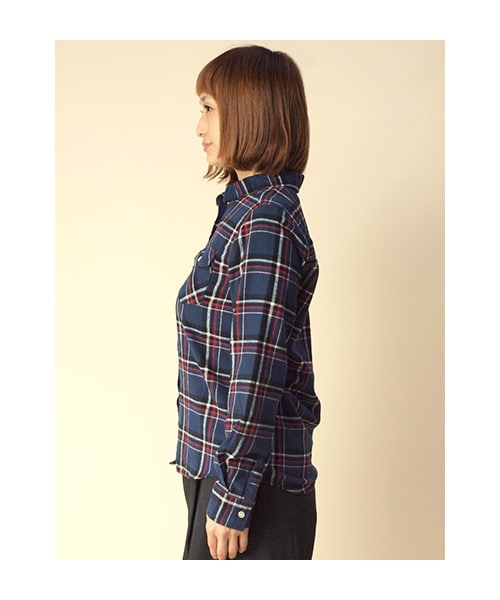 w closet(ダブルクローゼット)の「ビエラ起毛ポケット付チェックシャツ(トップス・レディース・レッドベース/ブルーベース/ネイビーベース/グリーンベース・FREE)」の6枚目の写真