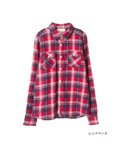 w closet(ダブルクローゼット)の「ビエラ起毛ポケット付チェックシャツ(トップス・レディース・レッドベース/ブルーベース/ネイビーベース/グリーンベース・FREE)」の2枚目の写真