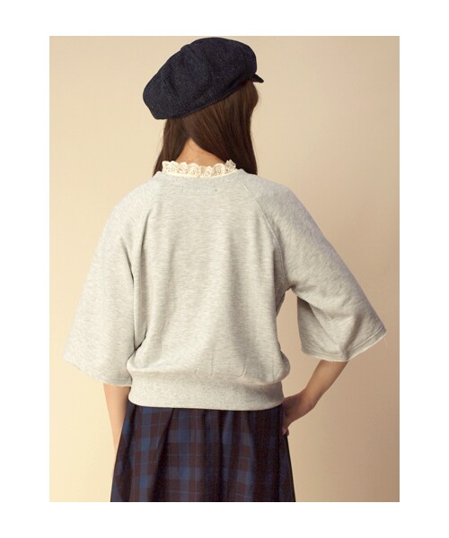 w closet（ダブルクローゼット）の「プリント入り裏毛ラグランプルオーバー（トップス・レディース・オフホワイト/グレー/D.グリーン/ブラック・FREE）」の7枚目の写真