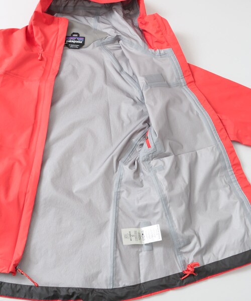 patagonia(パタゴニア)の「patagonia W’s Torrentshell 3L Jacket(その他・レディース・BCW/BLK/CCRL・XS/S)」の11枚目の写真