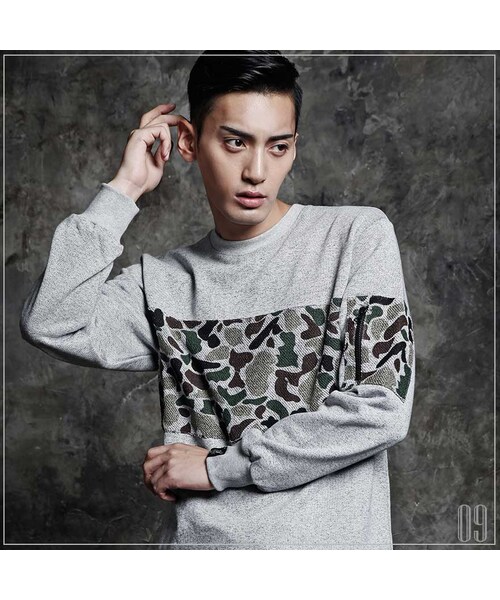 ROMANTIC CROWN（ロマンティッククラウン）の「OUT POCKET CREWNECK（その他・メンズ・GRY・S/M/L/XL）」の6枚目の写真