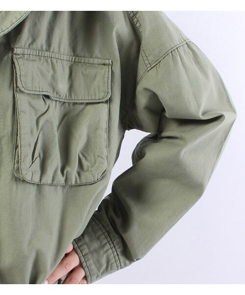 PAGEBOY（ページボーイ）の「フード付きミリタリーブルゾン（ジャケット/アウター・レディース・ベージュ/カーキ）」の7枚目の写真