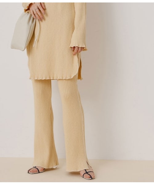 ADAM ET ROPE'(アダムエロペ)の「【セットアップ対応】スラブテレコイージーパンツ(パンツ・レディース・ホワイト/イエロー系・F)」の2枚目の写真