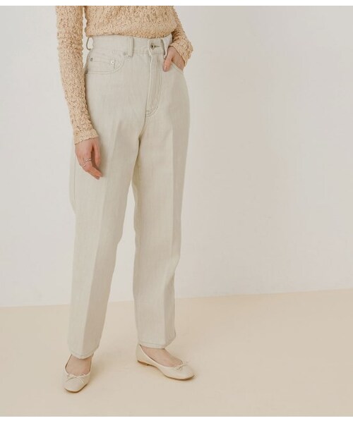 ADAM ET ROPE'（アダムエロペ）の「センタープレス5PKデニム（パンツ・レディース・ブルー/サックス/ホワイト/ブラック・38/34/36）」の2枚目の写真