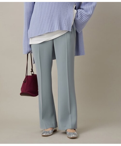 ADAM ET ROPE'（アダムエロペ）の「フレアイージーパンツ（パンツ・レディース・ブルー/ベージュ/ブラック・36/38）」の3枚目の写真