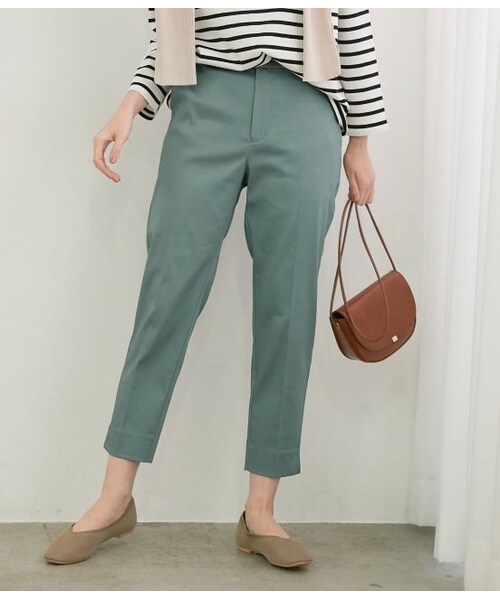 ROPE' PICNIC（ロペピクニック）の「【撥水加工】綿サテンパンツ（パンツ・レディース・オフホワイト/ライトグリーン/ベージュ/ブラック・40/38/36）」の4枚目の写真