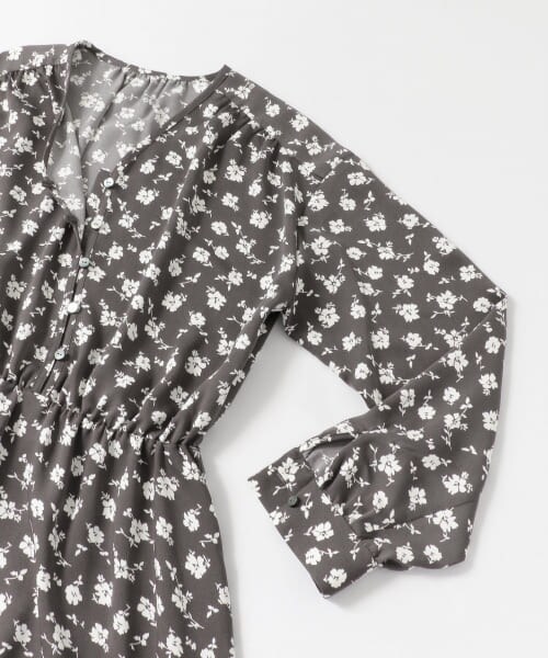 URBAN RESEARCH（アーバンリサーチ）の「復古印花洋裝（ワンピース/ドレス・レディース・薄荷綠/炭灰色・FREE）」の17枚目の写真