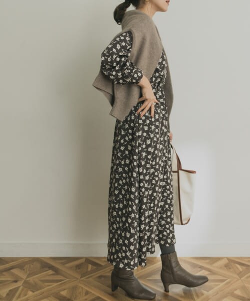 URBAN RESEARCH（アーバンリサーチ）の「復古印花洋裝（ワンピース/ドレス・レディース・薄荷綠/炭灰色・FREE）」の6枚目の写真