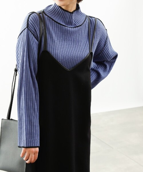 COLONY 2139（コロニートゥーワンスリーナイン）の「配色トリミングアウトリンキングニットプルオーバー（ニット/セーター・レディース・ブラック/アイボリー/ブルー/グレー・F）」の4枚目の写真