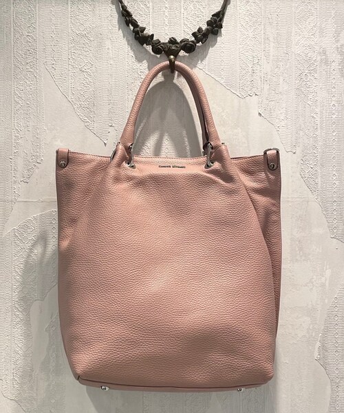BEARDSLEY（ビアズリー）の「《GIANNI NATARO CAROL J》レザーバッグ（トートバッグ・レディース・カーキ/ピンク・FREE）」の2枚目の写真