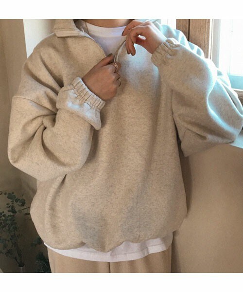 DHOLIC STYLE（ディーホリックスタイル）の「[naturalmind] 裏起毛ハーフジップネックスウェット（スウェット・レディース・ブルー/ホワイト/ブラック・FREE）」の2枚目の写真