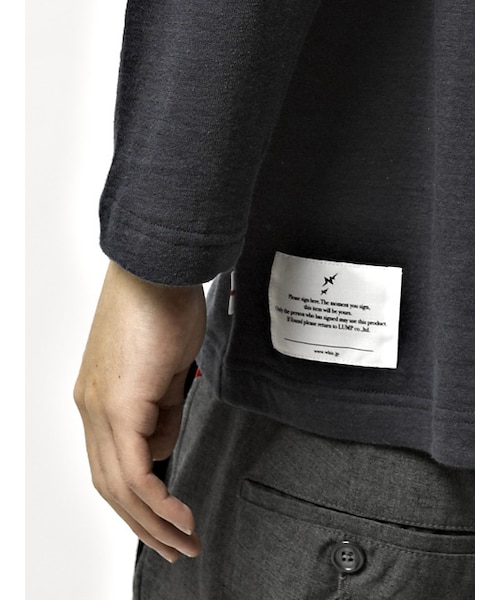 WHIZLIMITED（ウィズリミテッド）の「SPLIT 8/S（トップス・GRY/RED/BLK・M/L/XL）」の4枚目の写真