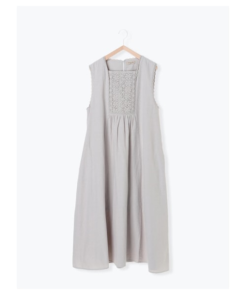 Samansa Mos2（サマンサ モスモス）の「胸元レースノースリワンピース
