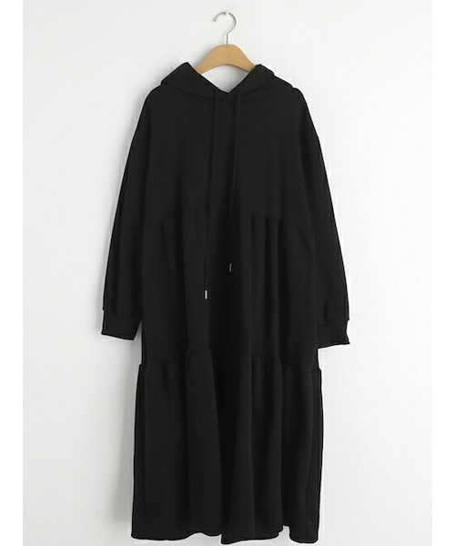 DHOLIC（ディーホリック）の「裏起毛フードティアードワンピース