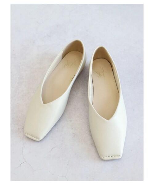 AMERICAN HOLIC（アメリカンホリック）の「【先行予約】ふっくらクッションスクエアステッチフラットシューズ（シューズ・アイボリー/グレー/ブラック/ベージュ/イエロー/ターコイズブルー/ライラック・S/M/L）」の5枚目の写真