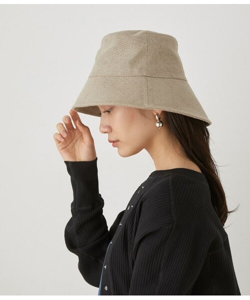 ADAM ET ROPE'(アダムエロペ)の「【La Maison de Lyllis】LINEN POTHAT(帽子・レディース・ブラック/オフホワイト・M)」の2枚目の写真