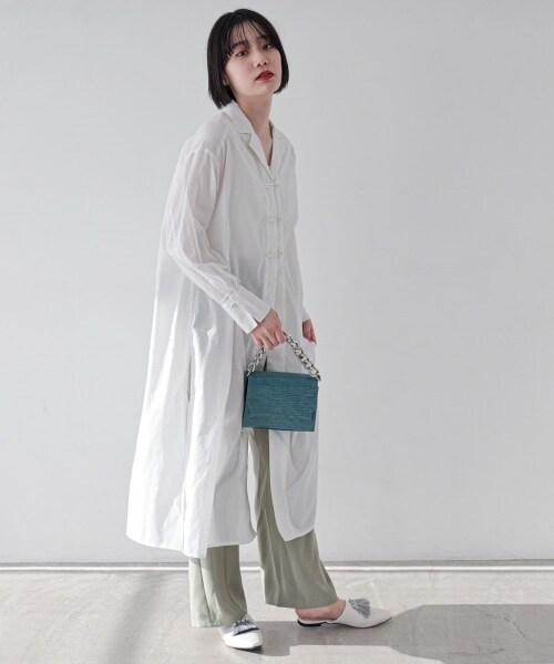 PAGEBOY（ページボーイ）の「【WEB先行予約】シアーボイルチャイナシャツワンピース（ワンピース/ドレス・レディース・オフホワイト/ブラック/グレージュ・F）」の4枚目の写真