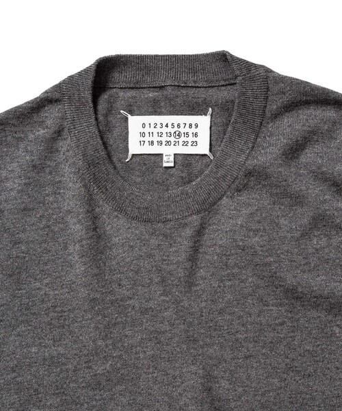 Maison Margiela（メゾンマルジェラ）の「エルボーパッチニット