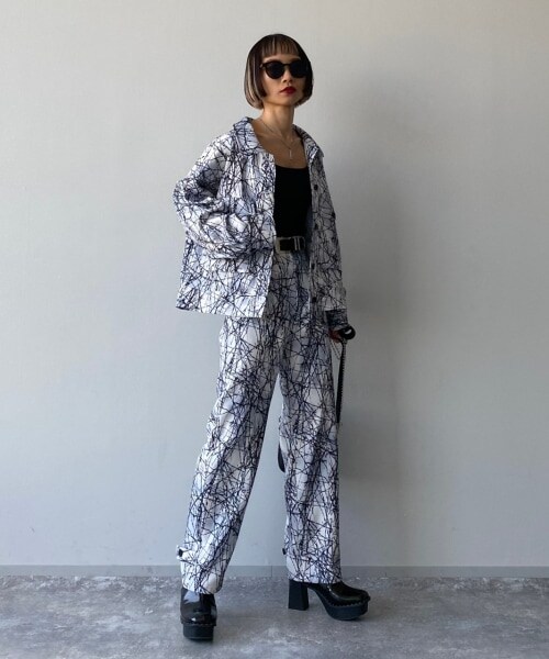 PAGEBOY（ページボーイ）の「ブラッシュペイントパンツ【WEB先行予約