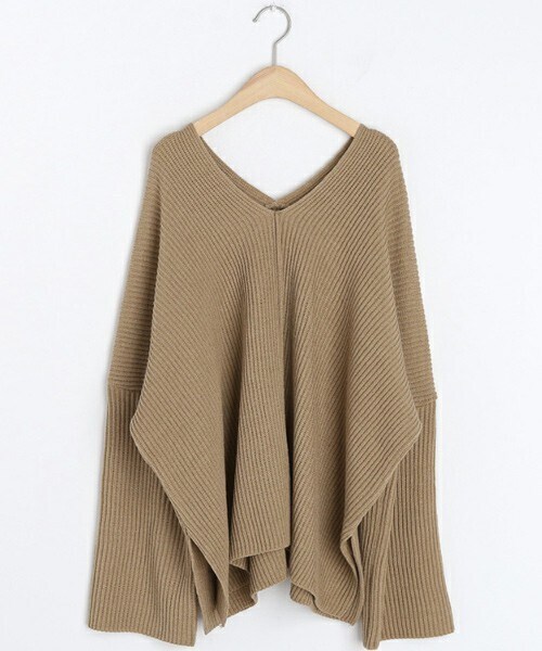 DHOLIC（ディーホリック）の「Vネックスリットニット（ニット/セーター・レディース・ブラック/ベージュ・ONESIZE）」の2枚目の写真