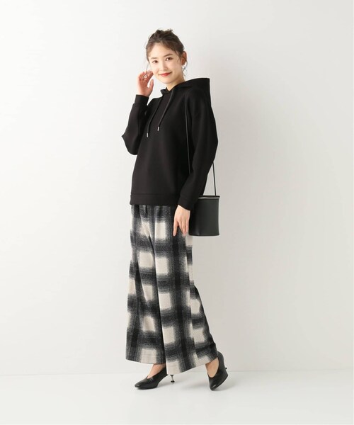 B.C STOCK(ベーセーストック)の「ダンボールフードプルオーバー 2(トップス・ブラック/フリー/在庫あり)」の5枚目の写真