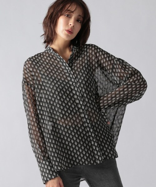 Ezick（エジック）の「キカガラキャミツキブラウス（トップス・ブラック）」の6枚目の写真