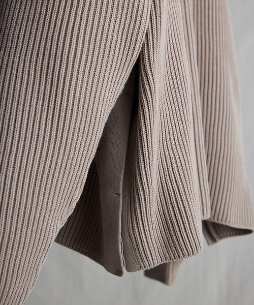 LIDNM(リドム)の「OVERSIZED 7G AZE KNIT(ニット/セーター・メンズ・ホワイト/ベージュ・M/L)」の22枚目の写真